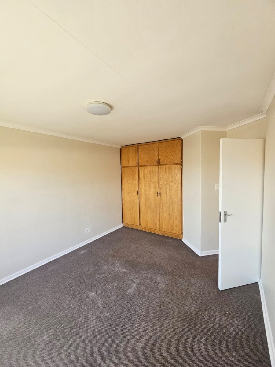 To Let 2 Bedroom Property for Rent in Pentagon Park Free State